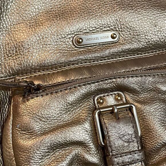 Michael Kors Hobo Purse - Picture 4 of 10